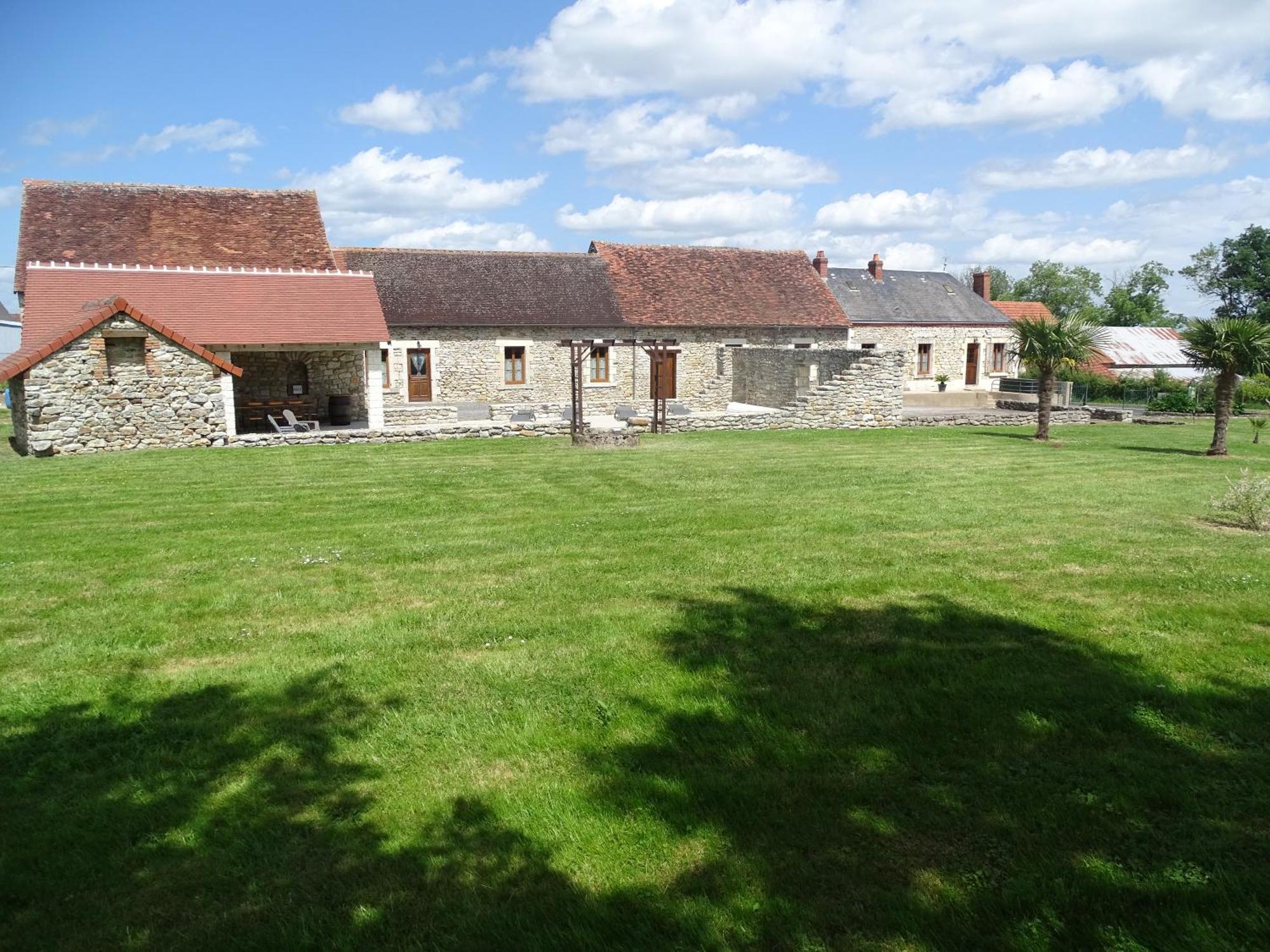 Gite " L'Albizia" Prissac Exterior foto